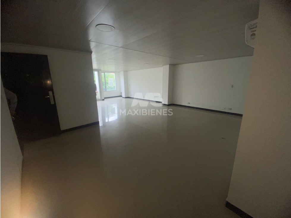 OFICINA EN ARRIENDO EN EL SECTOR LAURELES - 6