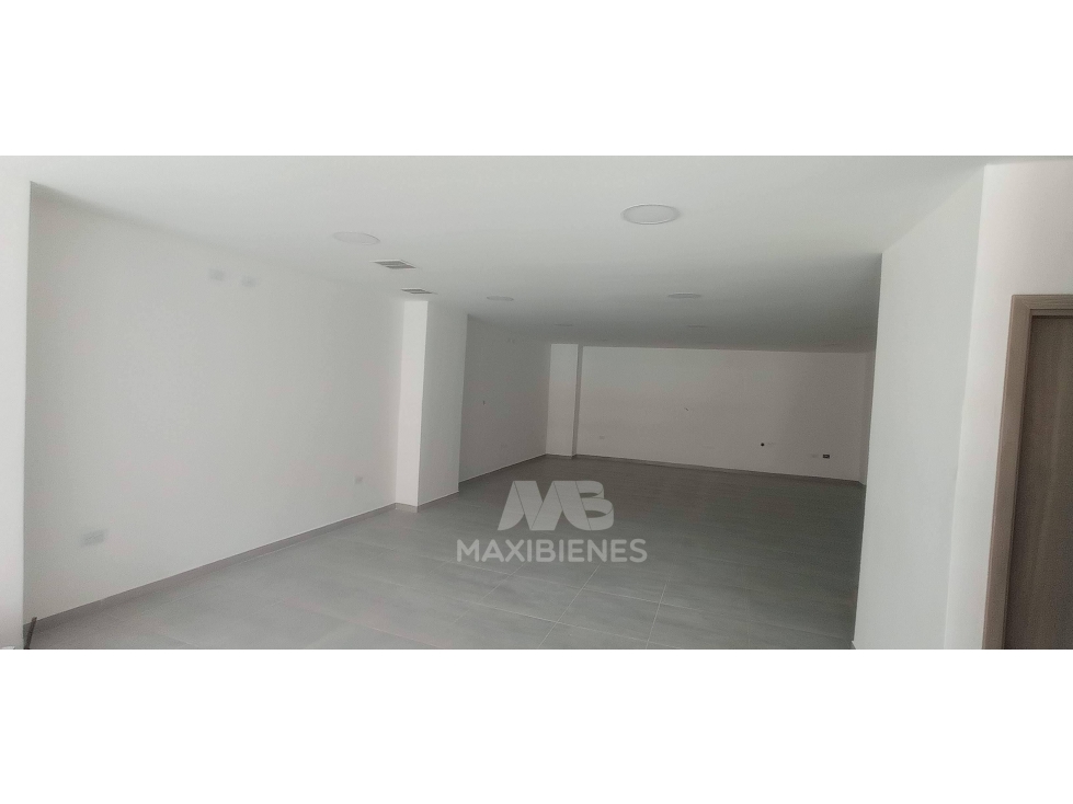 LOCAL PARA ARRIENDO UBICADO EN BELLO - 6