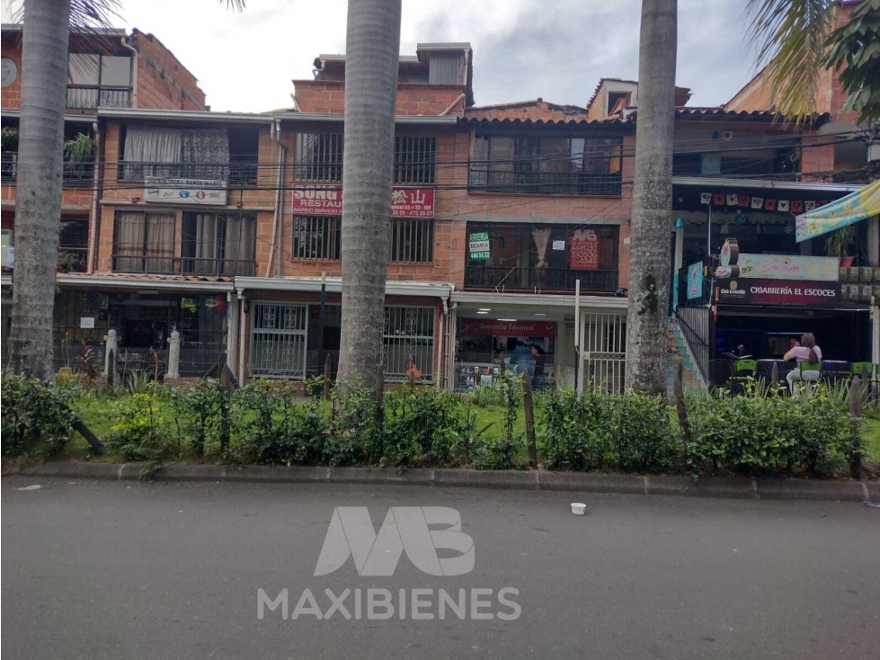 LOCAL PARA ARRIENDO UBICADO EN BELLO - 1