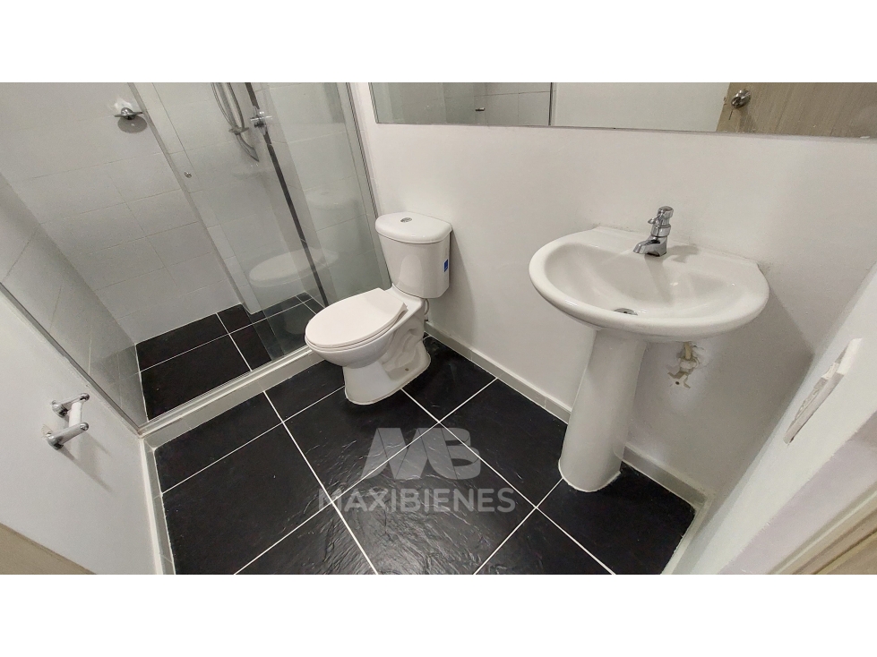 APARTAMENTO PARA ARRIENDO UBICADO EN BELLO — foto 6