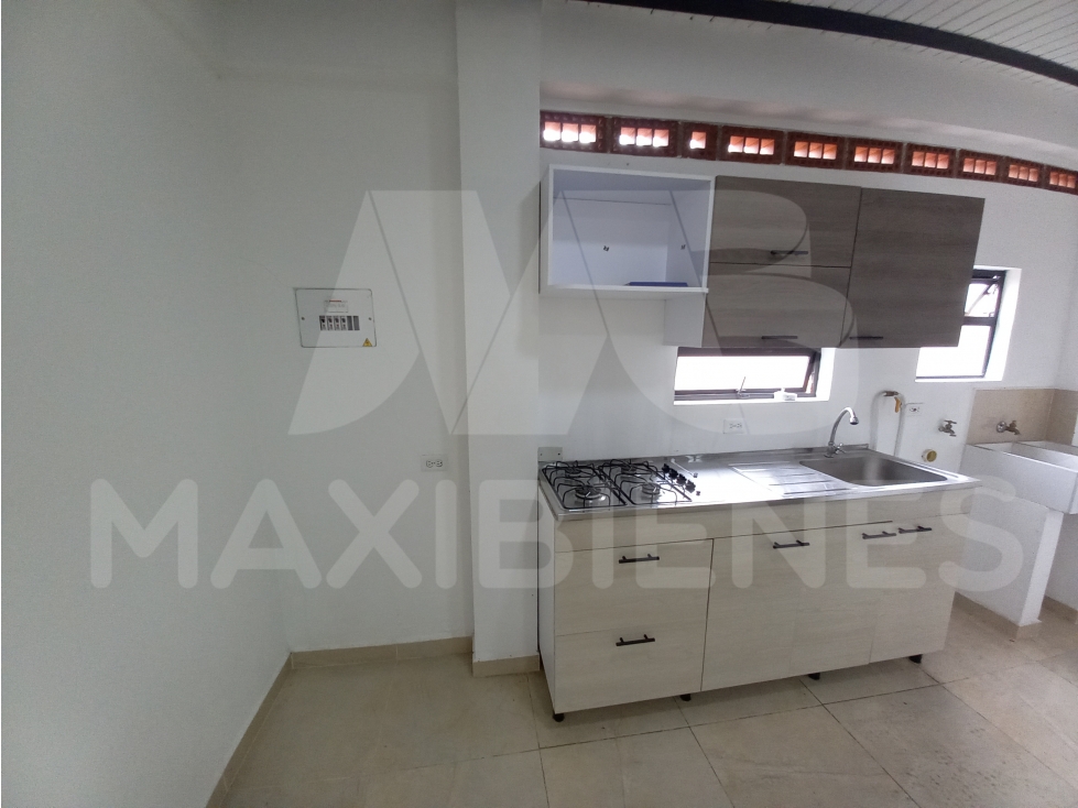 APARTAMENTO EN ARRIENDO EN EL SECTOR DE SAN JAVIER — foto 4