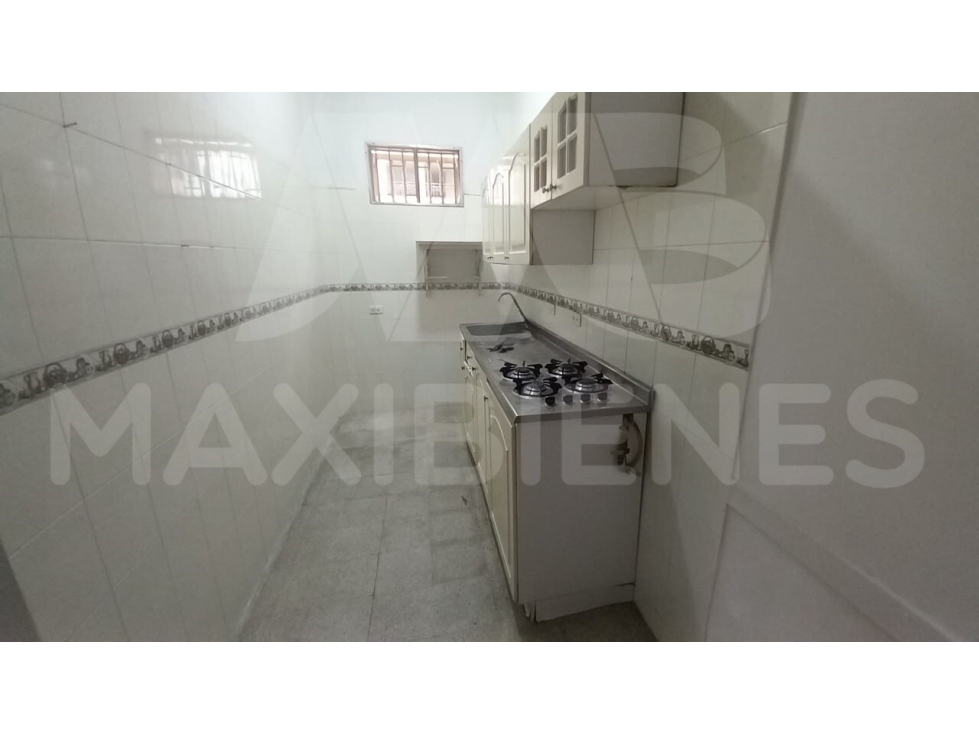 APARTAMENTO EN ARRIENDO EN EL SECTOR DE CALASANZ — foto 4