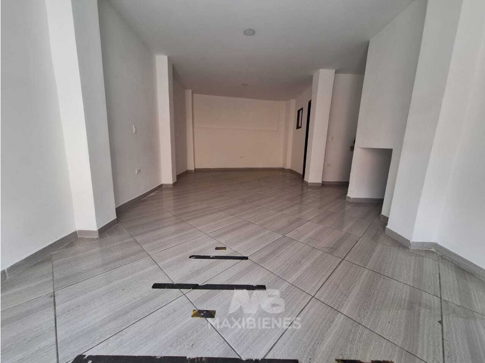 LOCAL PARA ARRIENDO UBICADO EN COPACABANA - 5