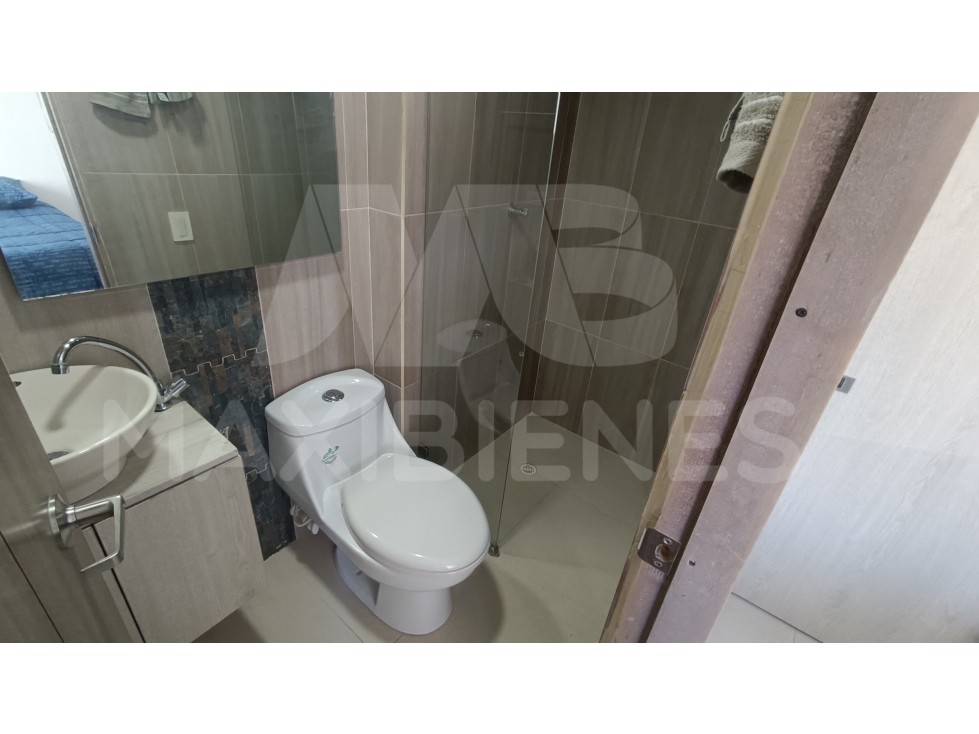 APARTAMENTO EN ARRIENDO EN EL SECTOR DE SAN JAVIER — foto 4