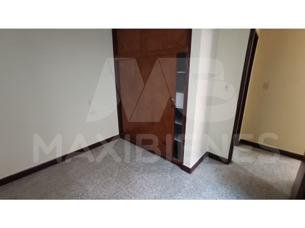 APARTAMENTO EN ARRIENDO EN EL SECTOR DE SAN JAVIER — foto 2