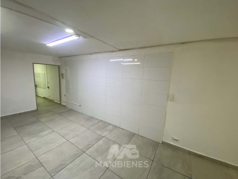 LOCAL PARA ARRIENDO UBICADO EN BELLO — foto 2