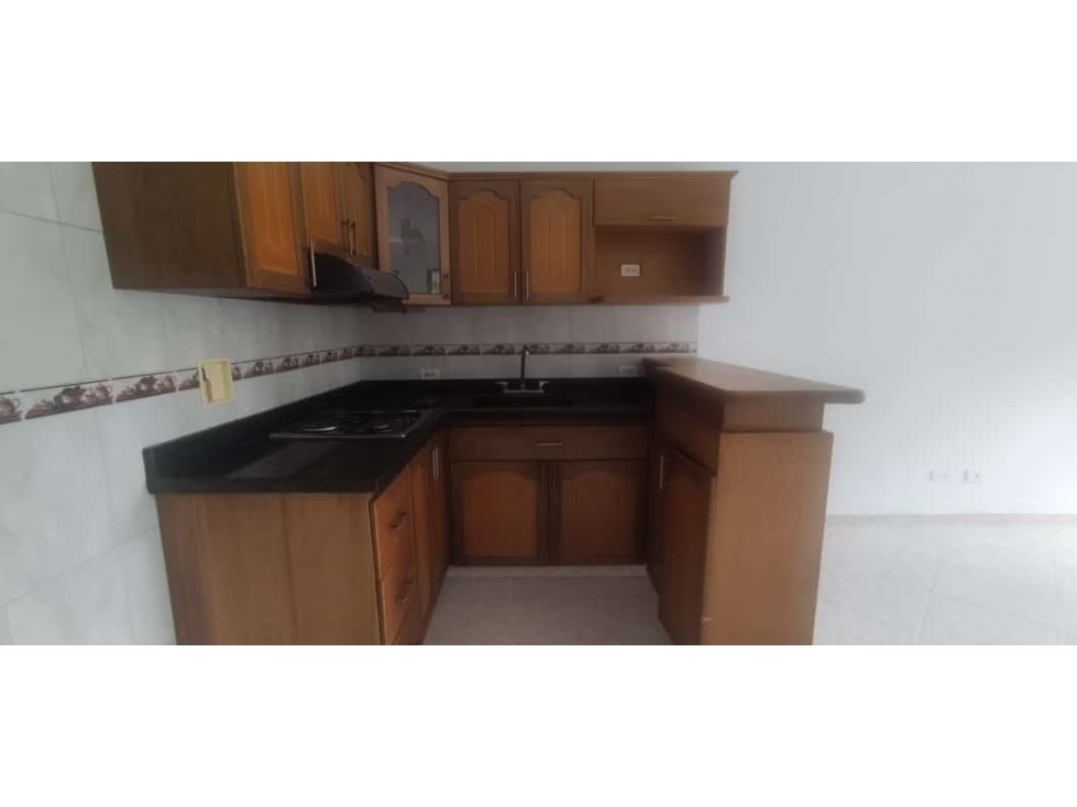 APARTAMENTO EN VENTA SECTOR SANTA LUCIA — foto 6