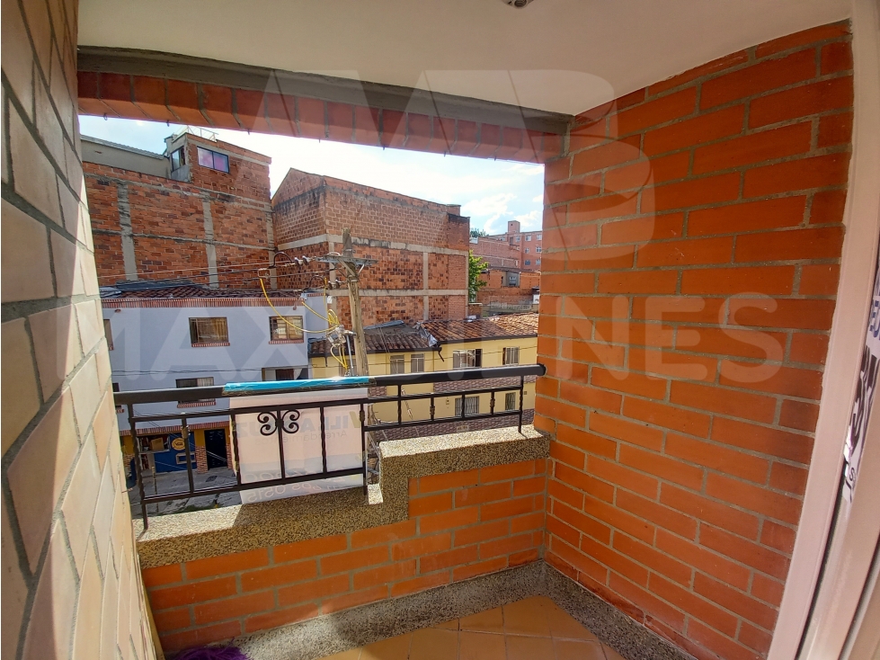 APARTAESTUDIO EN ARRIENDO EN EL SECTOR DE LA FLORESTA — foto 6