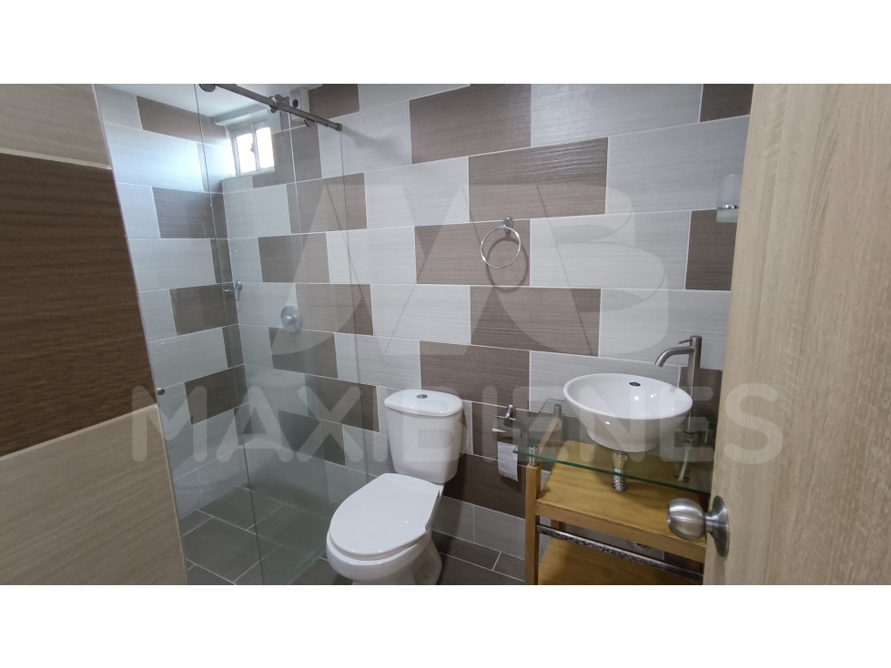 APARTAESTUDIO EN ARRIENDO EN EL SECTOR DE CALASANZ — foto 2