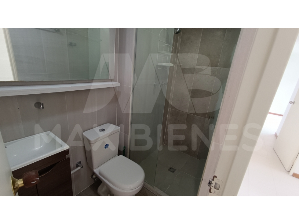APARTAMENTO EN ARRIENDO EN EL SECTOR DE SAN JAVIER — foto 5