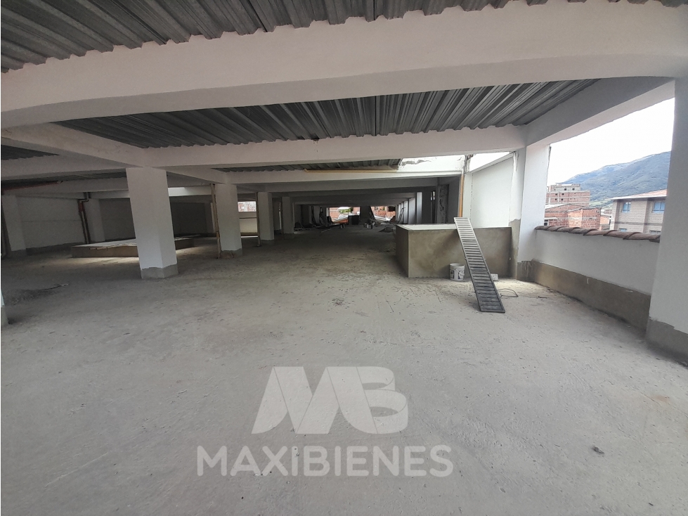 LOCAL PARA ARRIENDO UBICADO EN BARBOSA - 5