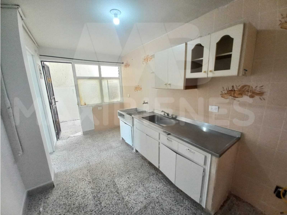 APARTAMENTO EN ARRIENDO EN EL SECTOR DE SAN JAVIER — foto 6