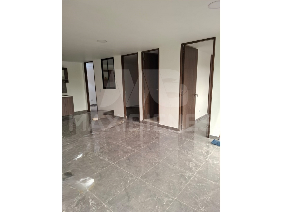 APARTAMENTO EN ARRIENDO EN EL SECTOR DE SANTA LUCIA — foto 5