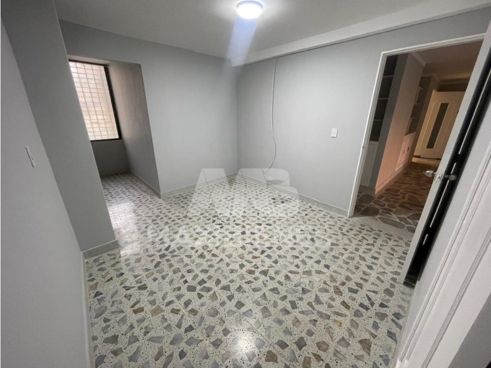 APARTAMENTO EN ARRIENDO SECTOR LORENA, MEDELLIN — foto 6