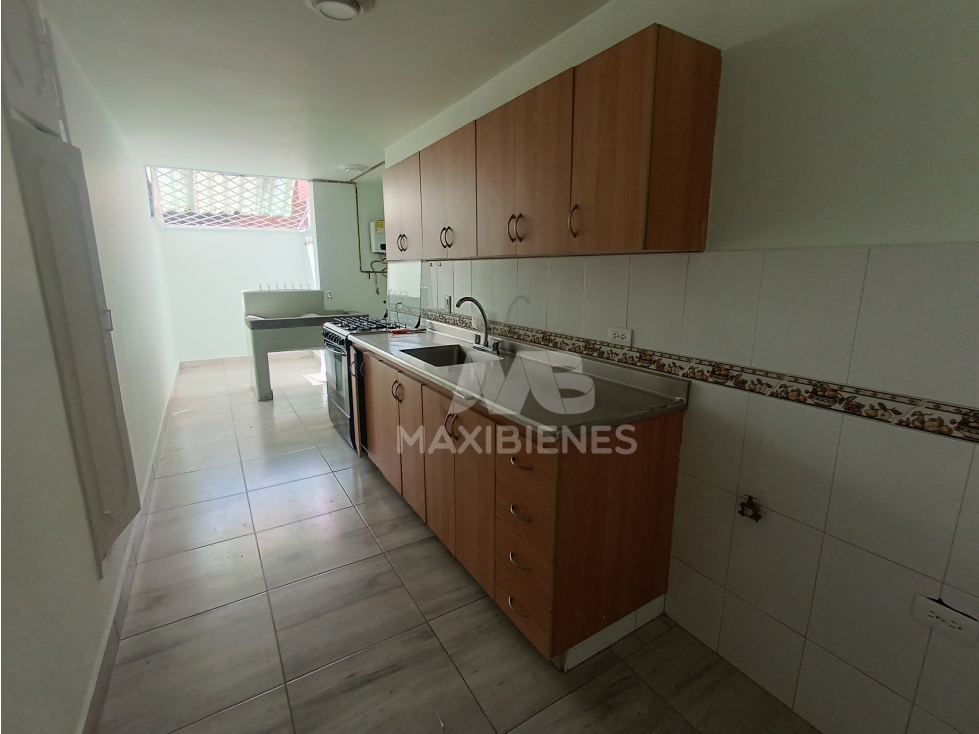 APARTAMENTO EN ARRIENDO SECTOR LAURELES — foto 6