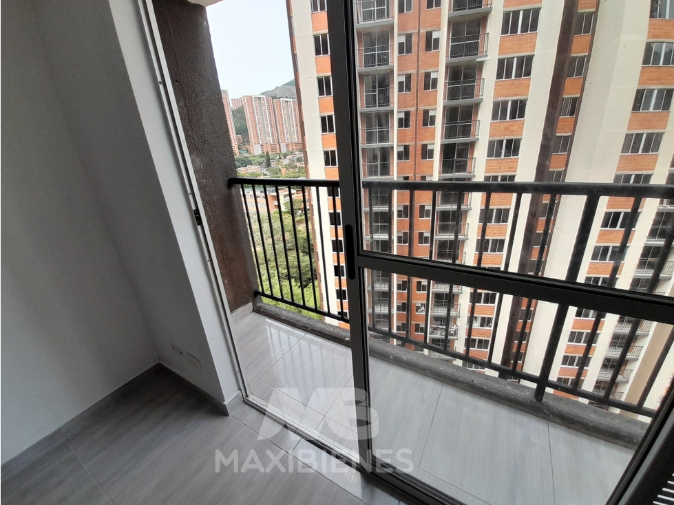 APARTAMENTO PARA ARRIENDO UBICADO EN BELLO — foto 5