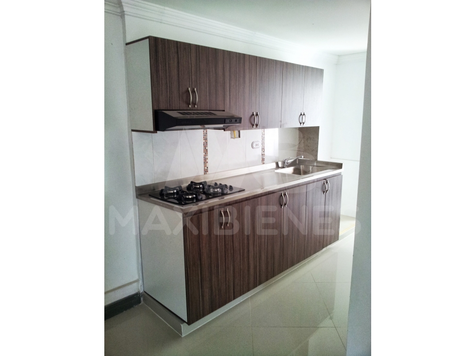 APARTAMENTO EN ARRIENDO EN EL SECTOR DE SANTA LUCIA — foto 6