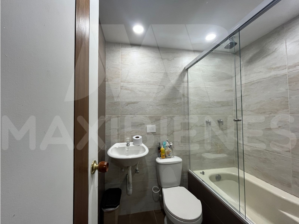 APARTAMENTO EN ARRIENDO EN EL SECTOR DE ESTADIO — foto 6