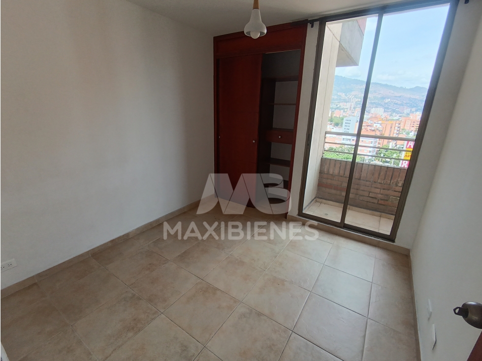 APARTAMENTO EN ARRIENDO SECTOR LAURELES, MEDELLIN — foto 6