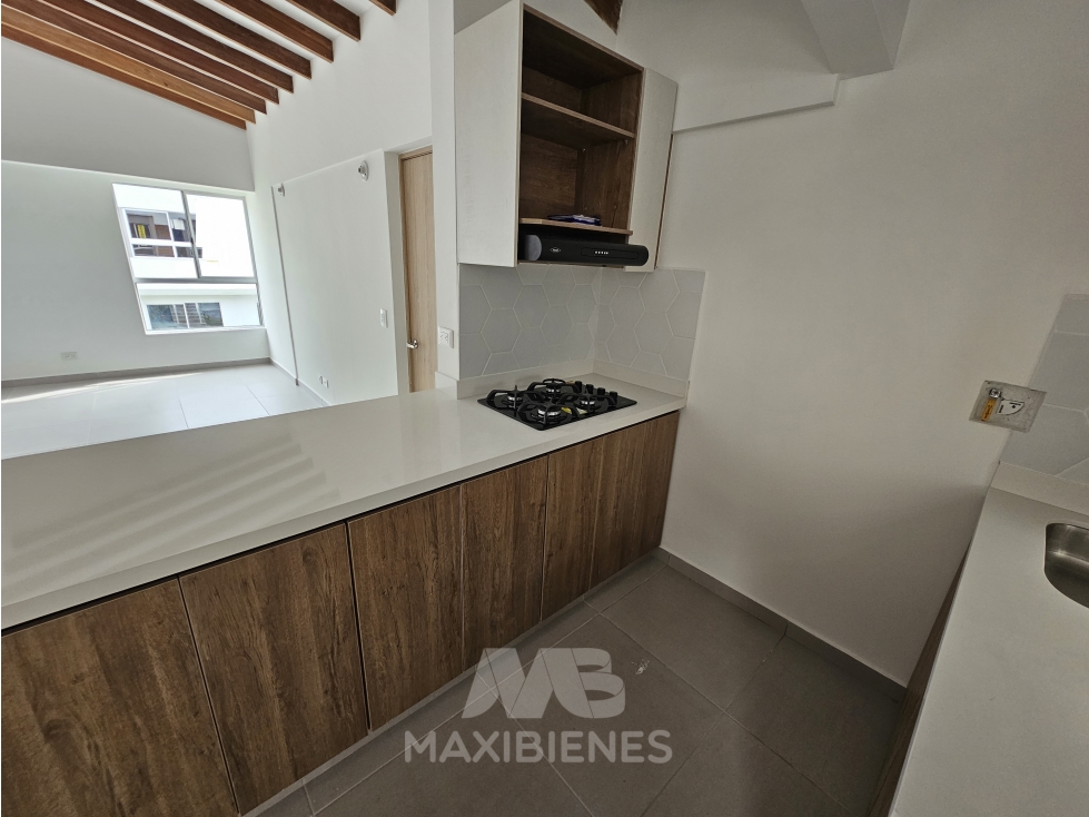 CASA EN ARRRIENDO UBICADA EN GIRARDOTA
