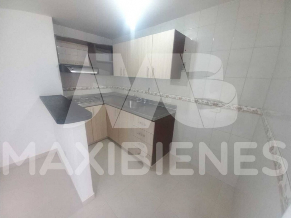 APARTAMENTO EN ARRIENDO EN EL SECTOR DE FLORESTA — foto 6