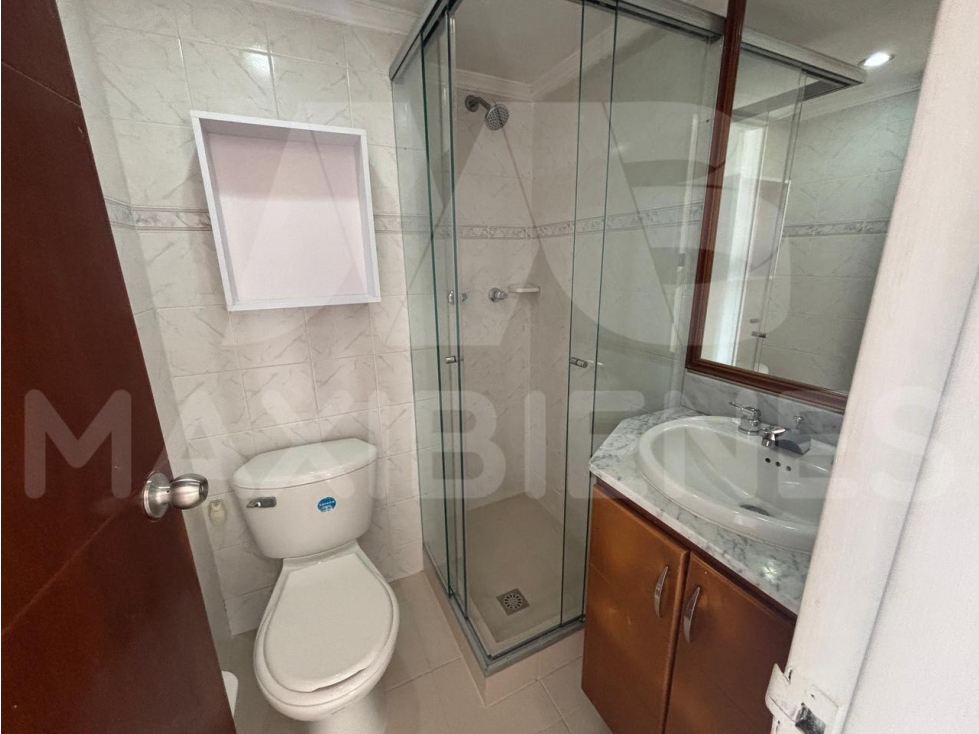APARTAMENTO EN ARRIENDO EN EL SECTOR DE CALASANZ — foto 5