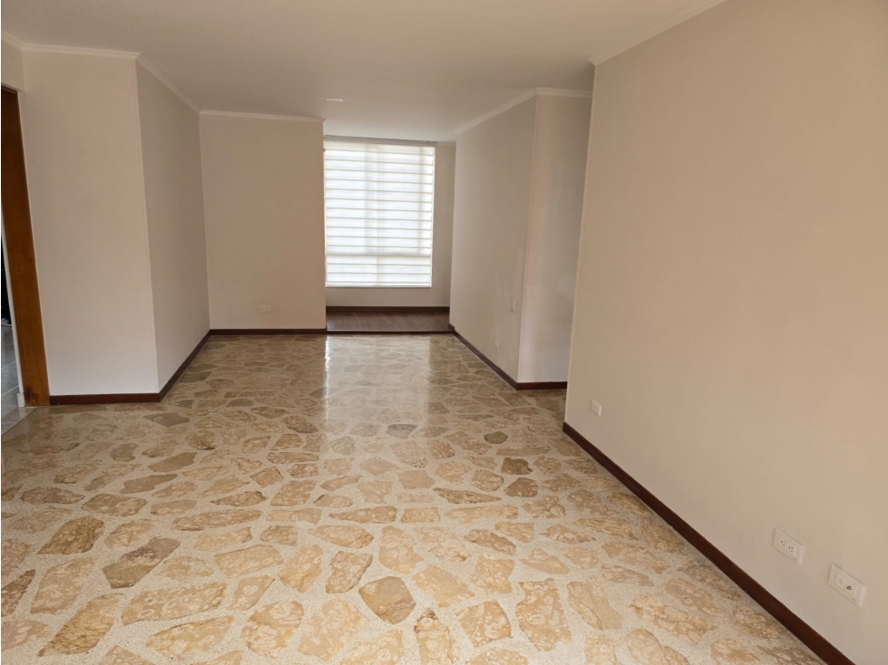APARTAMENTO EN VENTA SECTOR LAURELES