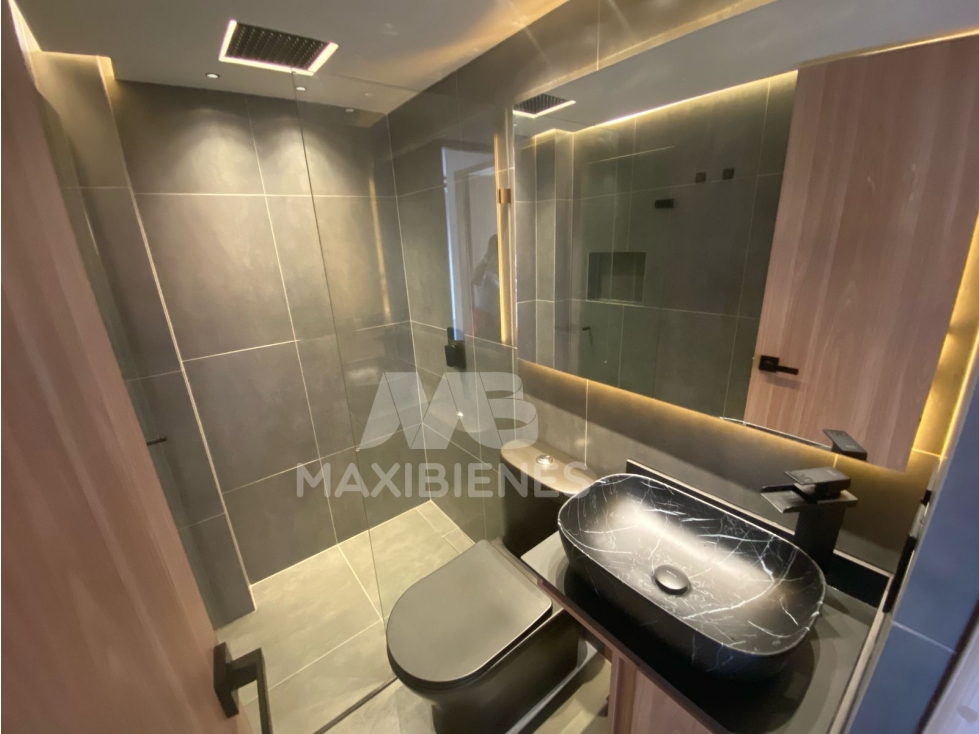 APARTAMENTO EN ARRIENDO SECTOR LAURELES, MEDELLIN — foto 6