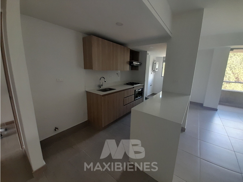 APARTAMENTO PARA ARRIENDO UBICADO EN BELLO — foto 2