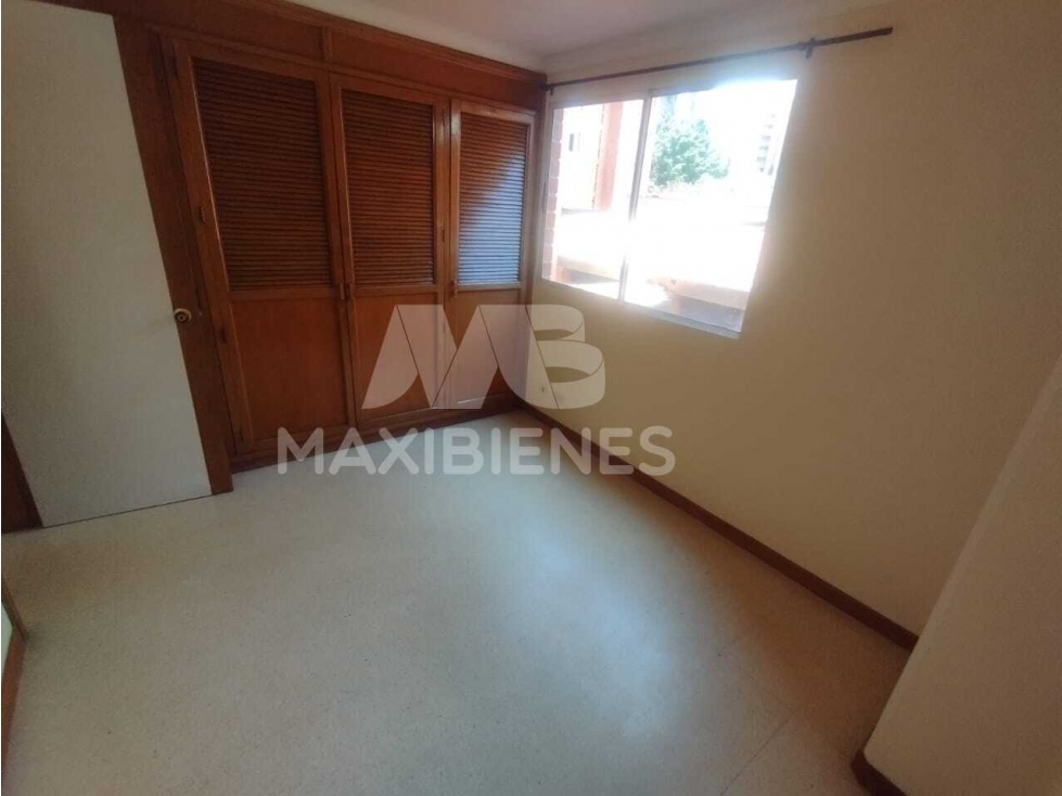 APARTAMENTO EN ARRIENDO SECTOR LAURELES — foto 6