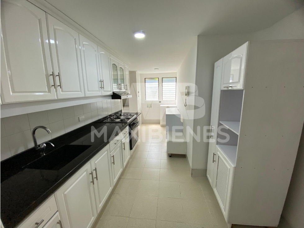 APARTAMENTO EN ARRIENDO SECTOR LAURELES — foto 6