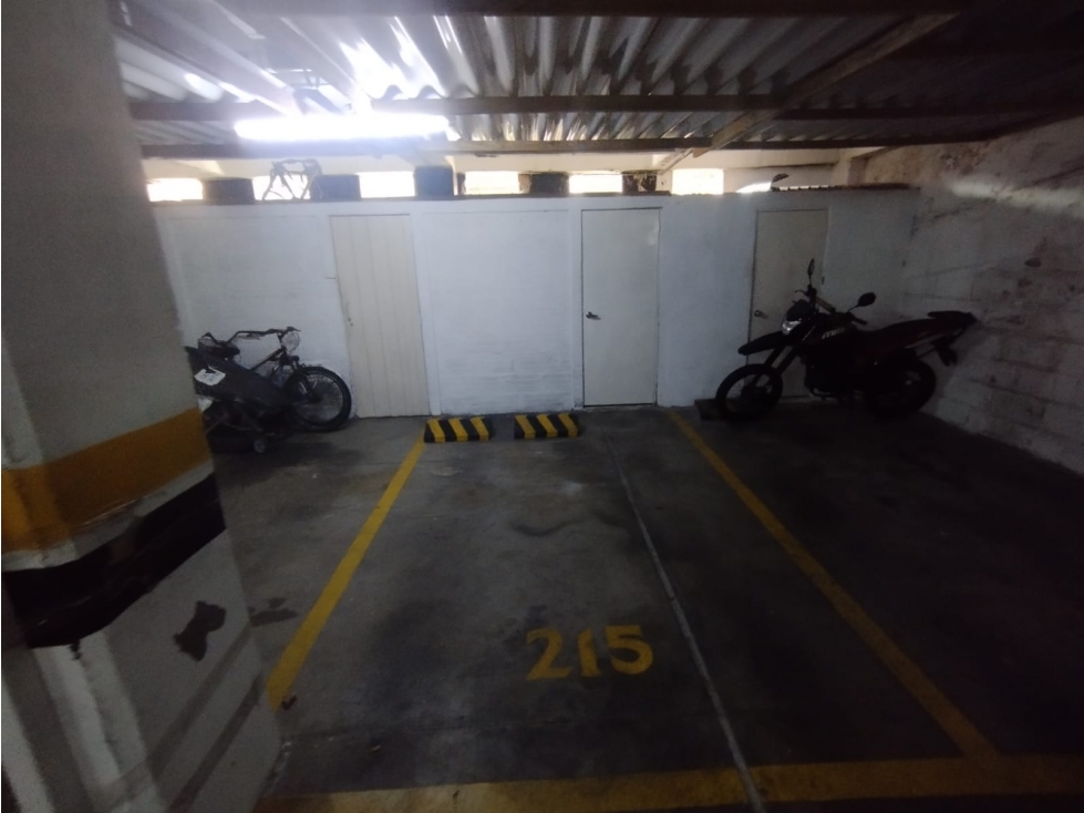 APARTAMENTO EN ARRIENDO SECTOR ALMERIA — foto 6