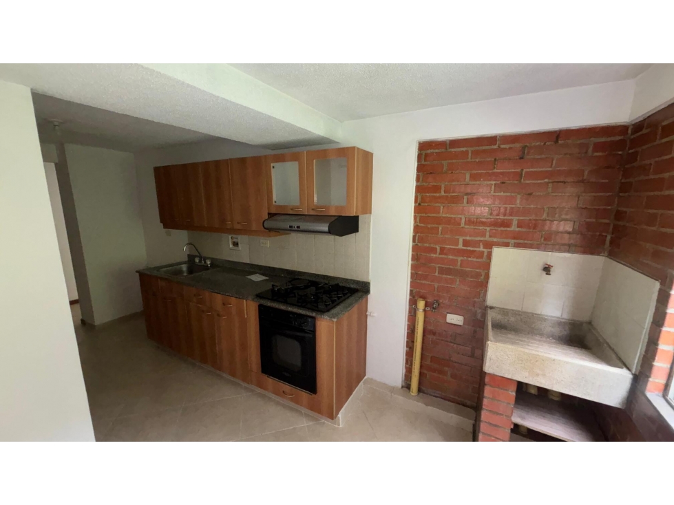 APARTAMENTO EN ARRIENDO SECTOR LAURELES — foto 6