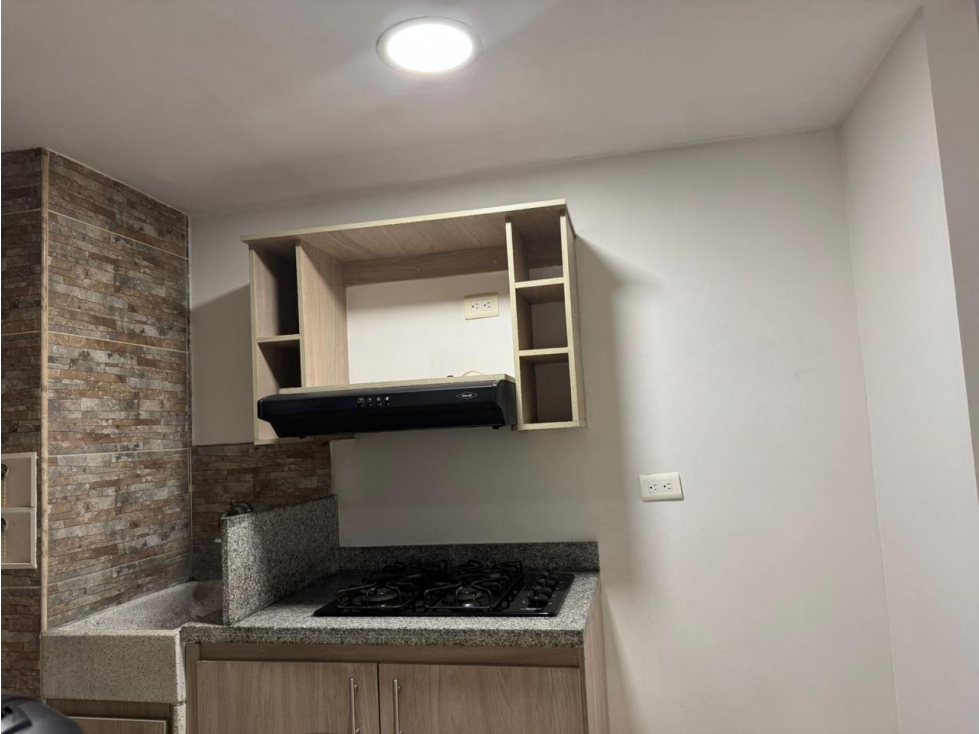 APARTAMENTO PARA ARRIENDO UBICADO EN BELLO — foto 2