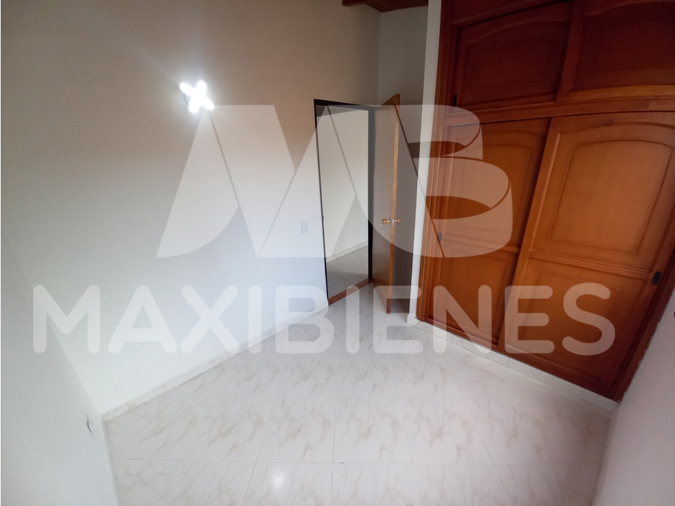 APARTAMENTO EN ARRIENDO EN EL SECTOR DE CALASANZ — foto 2