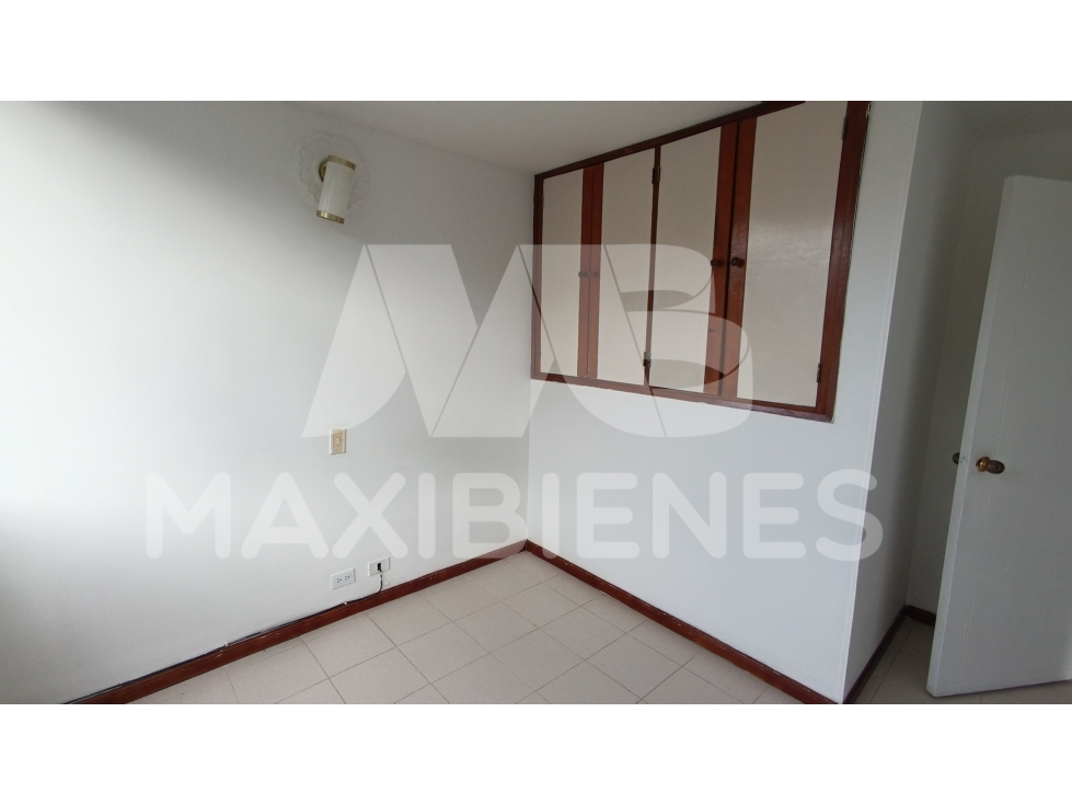 APARTAESTUDIO EN ARRIENDO EN EL SECTOR DE SAN JAVIER — foto 6