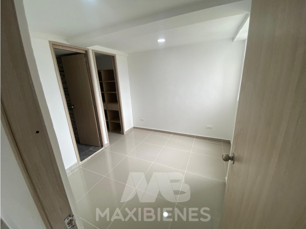 APARTAMENTO PARA ARRIENDO UBICADO EN BELLO — foto 4