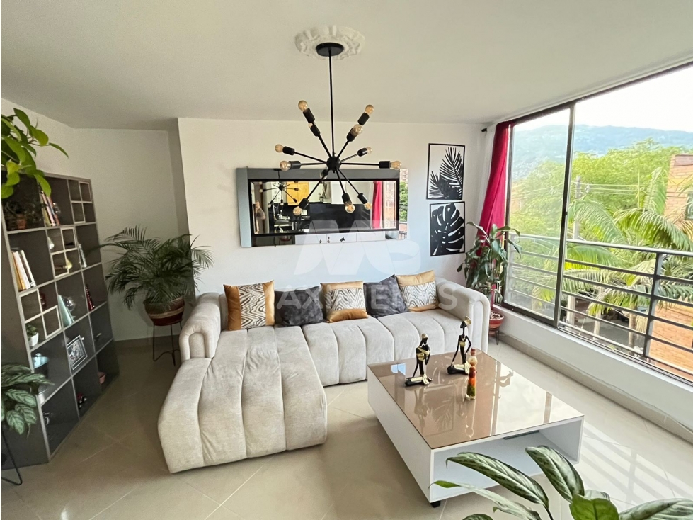 APARTAMENTO EN VENTA SECTOR SANTA LUCIA — foto 2