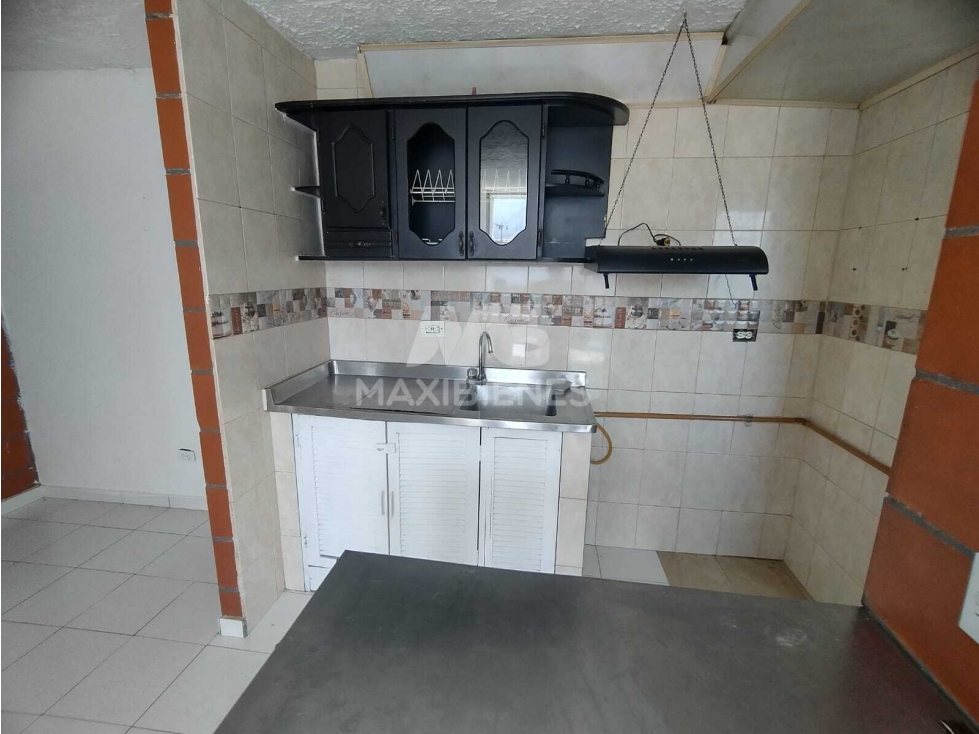 SE ARRIENDA APARTAMENTO EN BELLO — foto 4