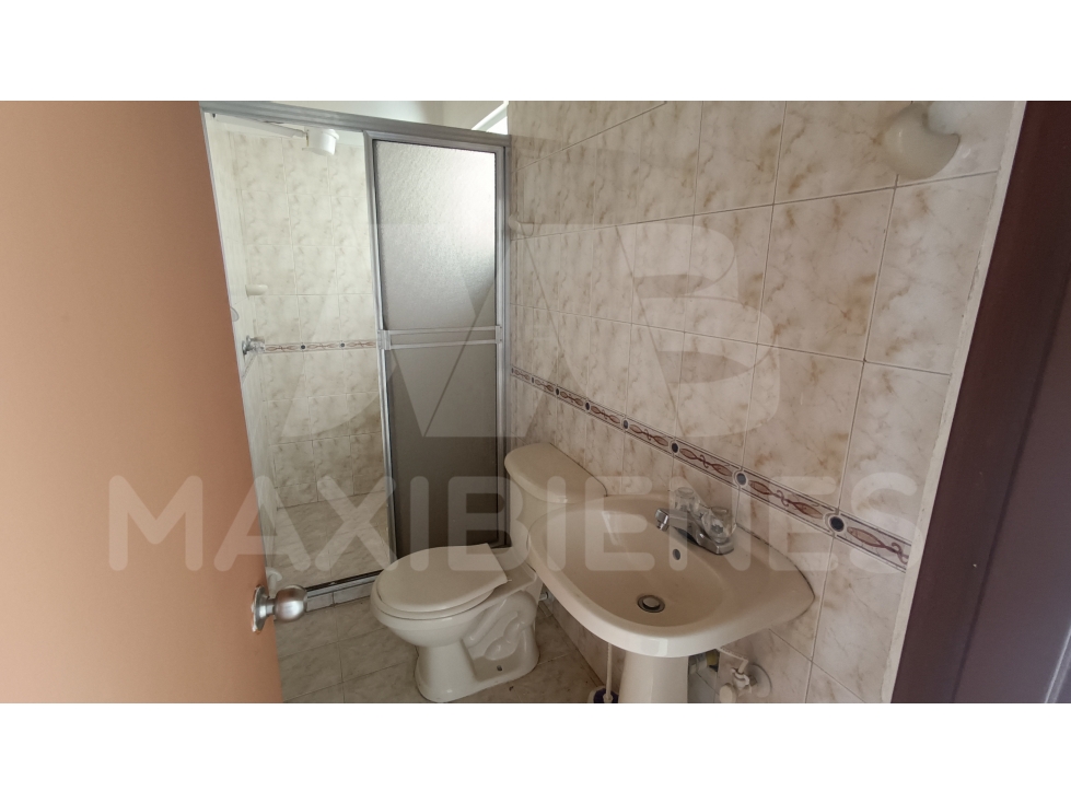 APARTAESTUDIO EN ARRIENDO EN EL SECTOR DE FLORESTA — foto 2