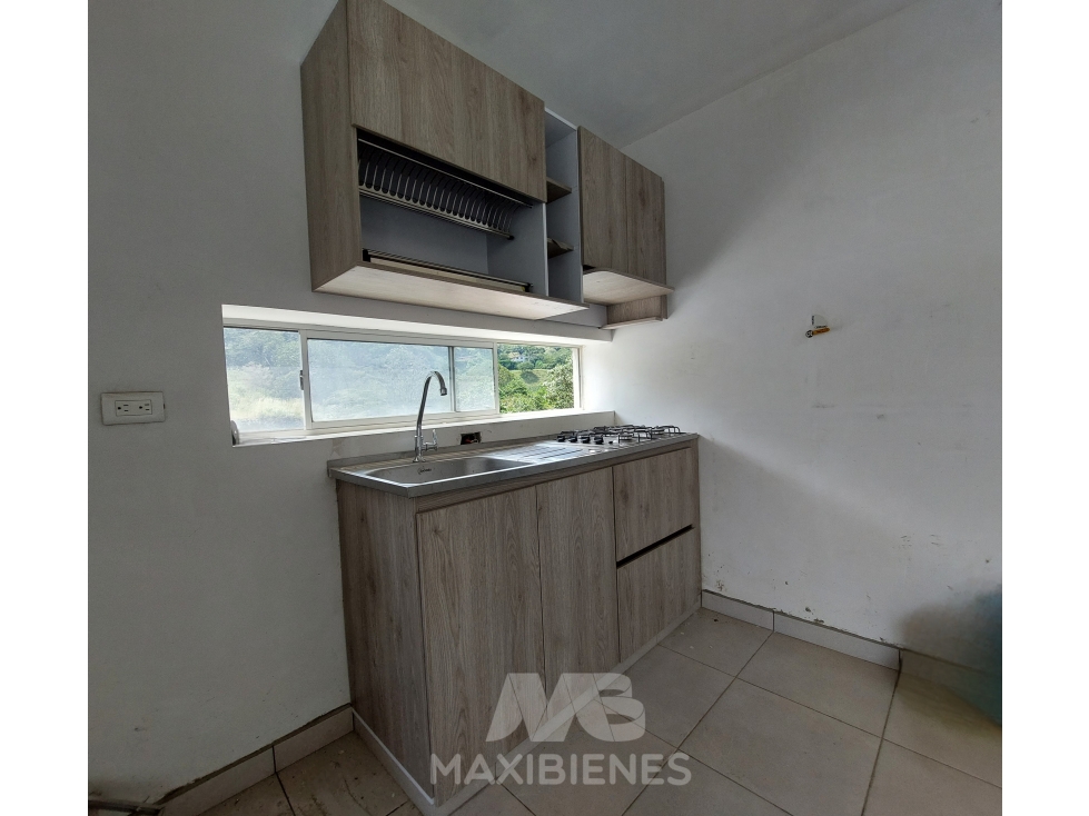 APARTAMENTO PARA ARRIENDO UBICADO EN COPACABANA — foto 3