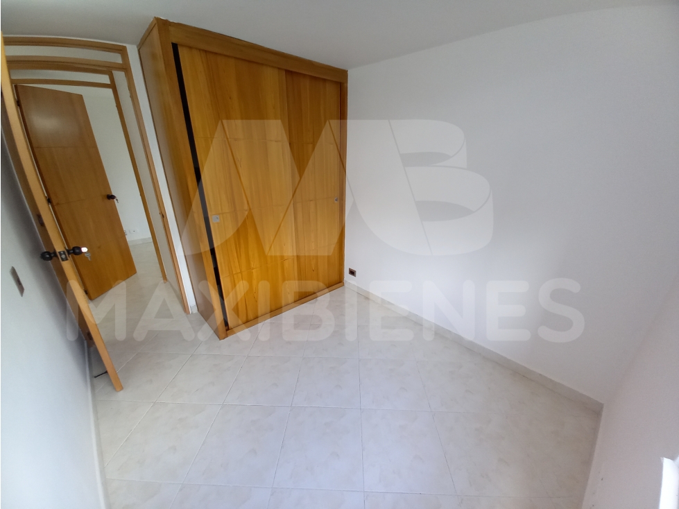APARTAMENTO EN ARRIENDO EN EL SECTOR DE CALASANZ — foto 3