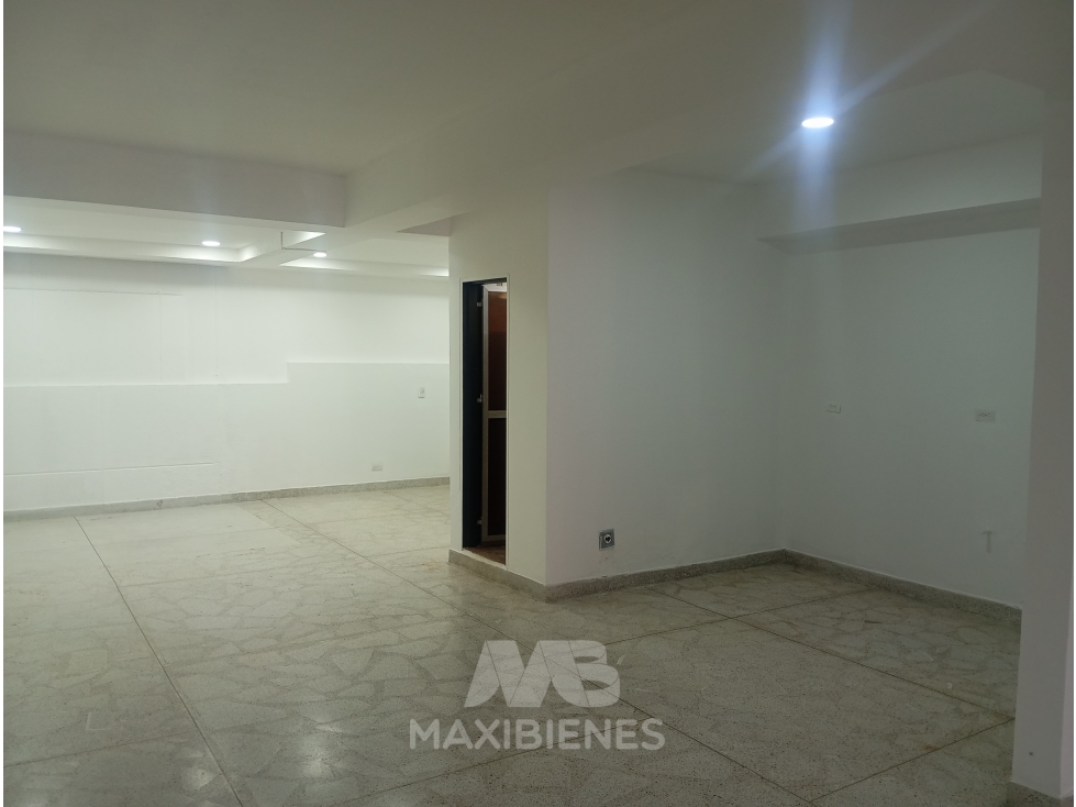 LOCAL PARA ARRIENDO UBICADO EN BELLO — foto 2