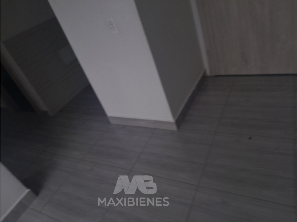 APARTAMENTO PARA ARRIENDO UBICADO EN BELLO — foto 5