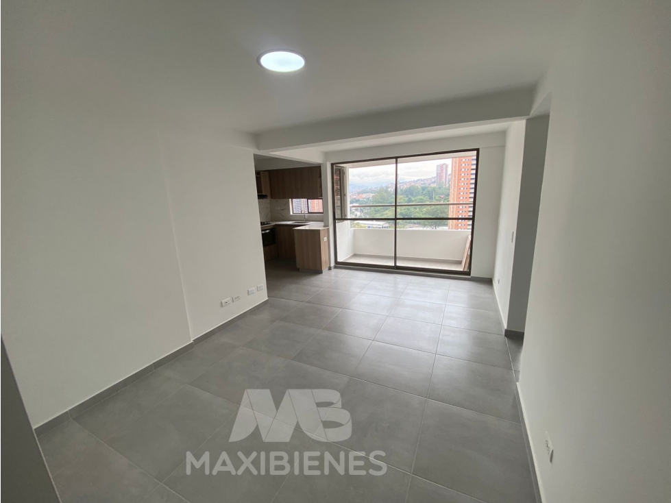 APARTAMENTO PARA ARRIENDO UBICADO EN BELLO — foto 2