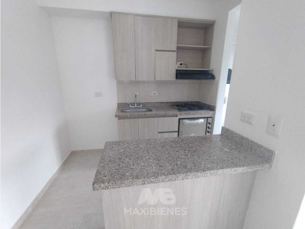 APARTAMENTO PARA ARRIENDO UBICADO EN BELLO — foto 2