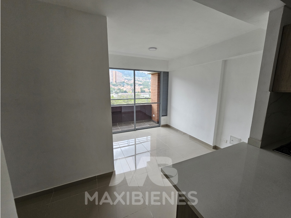 APARTAMENTO PARA ARRIENDO UBICADO EN BELLO — foto 3