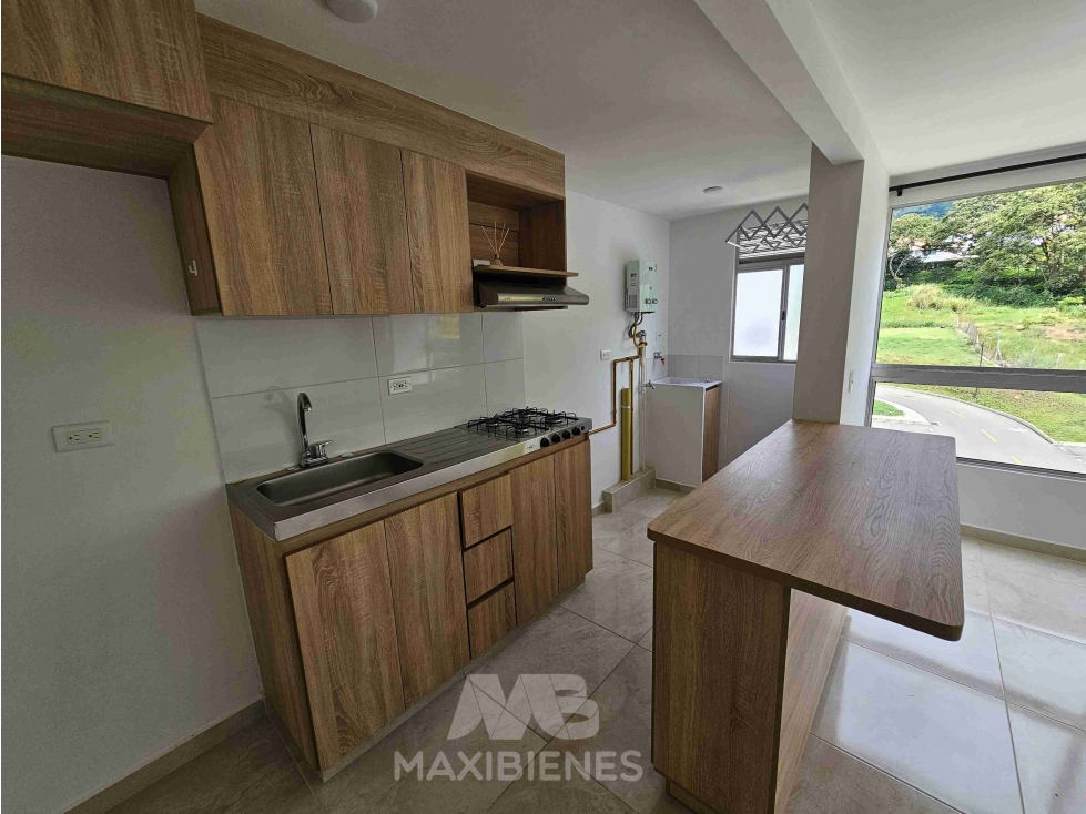 APARTAMENTO PARA ARRIENDO UBICADO EN GIRARDOTA — foto 2