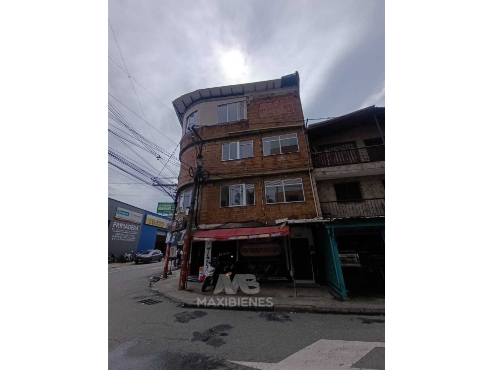 APARTA ESTUDIO PARA ARRIENDO UBICADO EN BELLO — foto 3