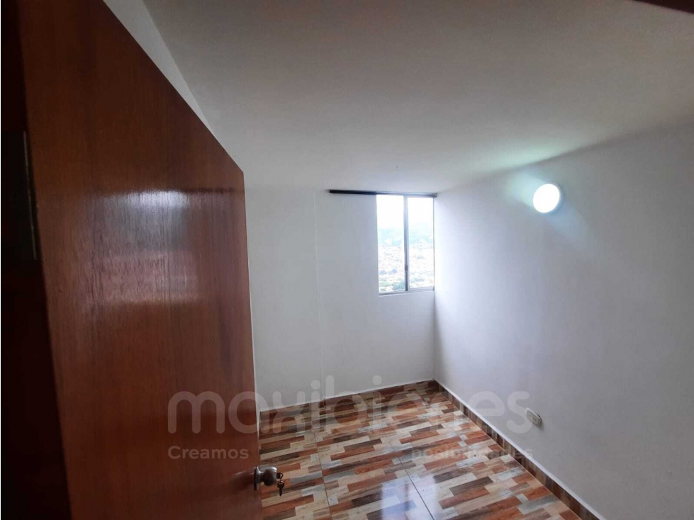 APARTAMENTO PARA ARRIENDO UBICADO EN BELLO — foto 5